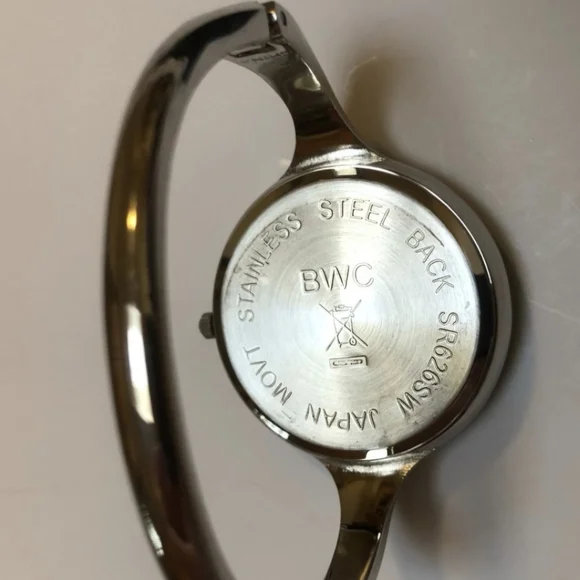 Silver Women's Quartz Watch - Picture 4 of 6